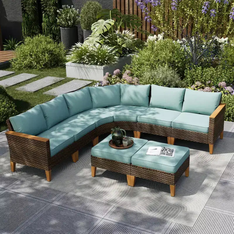 Captiva Designs 8-teiliges Outdoor-Gartenmöbel-Set aus Rattan-Geflecht, halbmondförmiges, geschwungenes Ecksofa mit gepolstertem Hocker