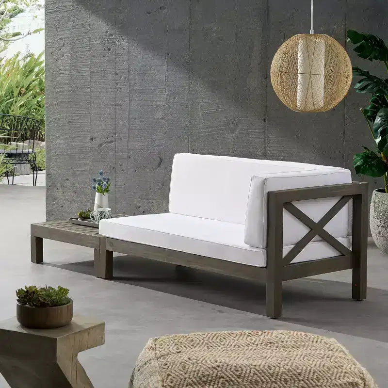 Christopher Knight Home Brava Outdoor-Loveseat aus Akazienholz mit Armlehne rechts und Couchtisch-Set inklusive Polster
