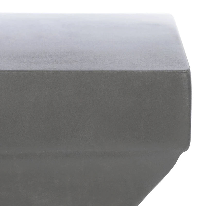 Beton-Akzenttisch für drinnen/draußen – 34,8 x 34,8 x 45 cm
