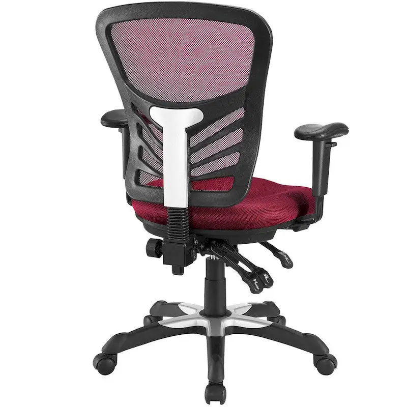 Ergonomischer Bürostuhl mit Netzrückenlehne und verstellbaren Armlehnen