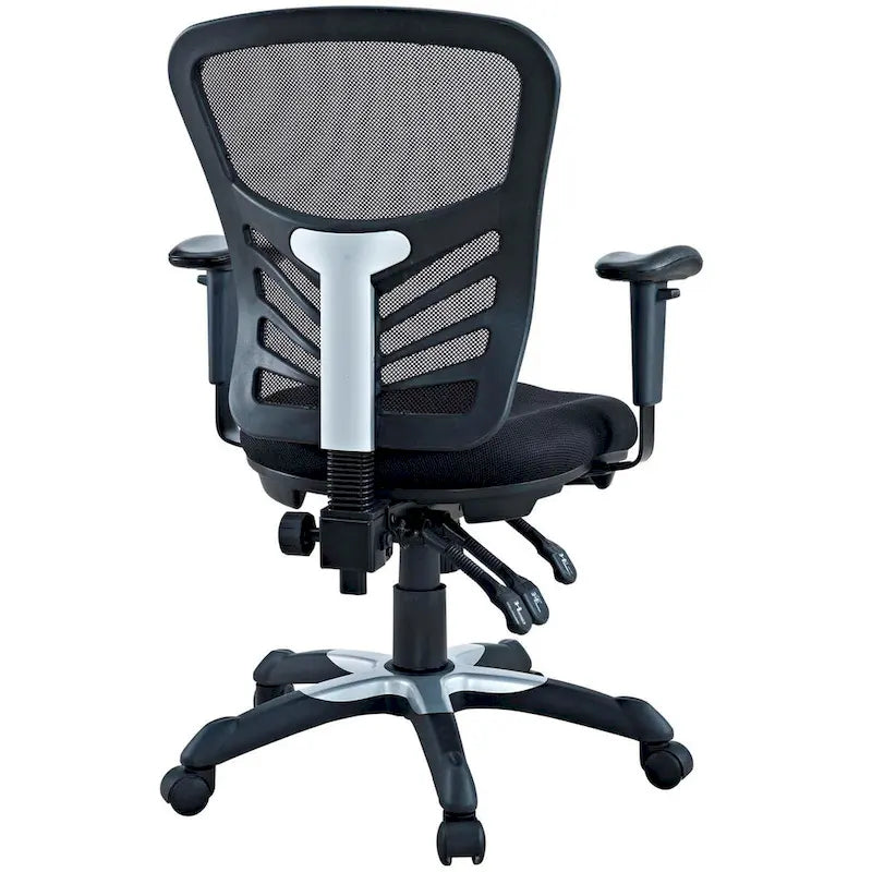 Ergonomischer Bürostuhl mit Netzrückenlehne und verstellbaren Armlehnen