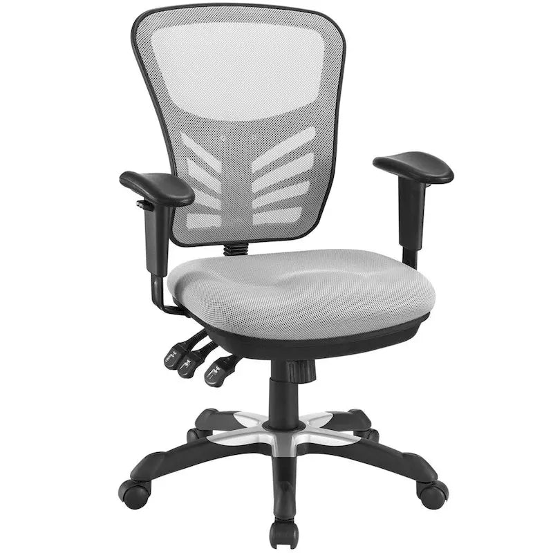 Ergonomischer Bürostuhl mit Netzrückenlehne und verstellbaren Armlehnen